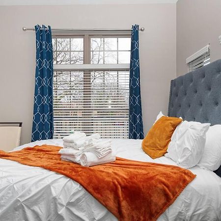 Chic Uptown Unit With Gym, Pool Apartment Charlotte Exterior photo