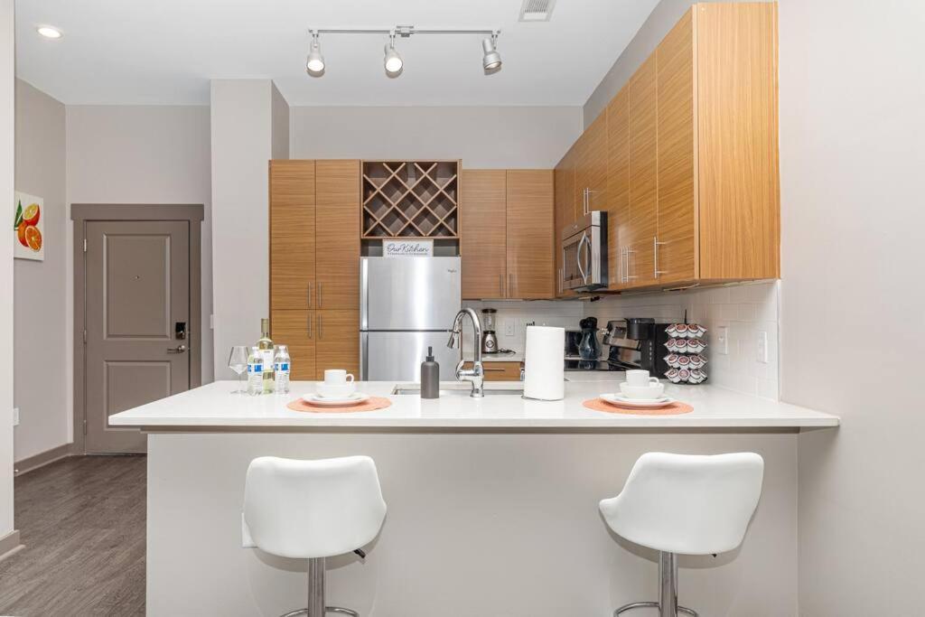 Chic Uptown Unit With Gym, Pool Apartment Charlotte Exterior photo